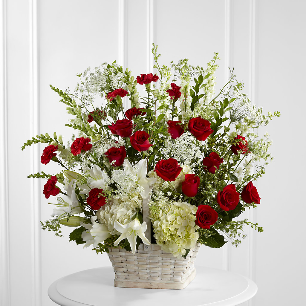 In Loving Memory Arrangement – Kay Penny Florist, Hamilton ON
