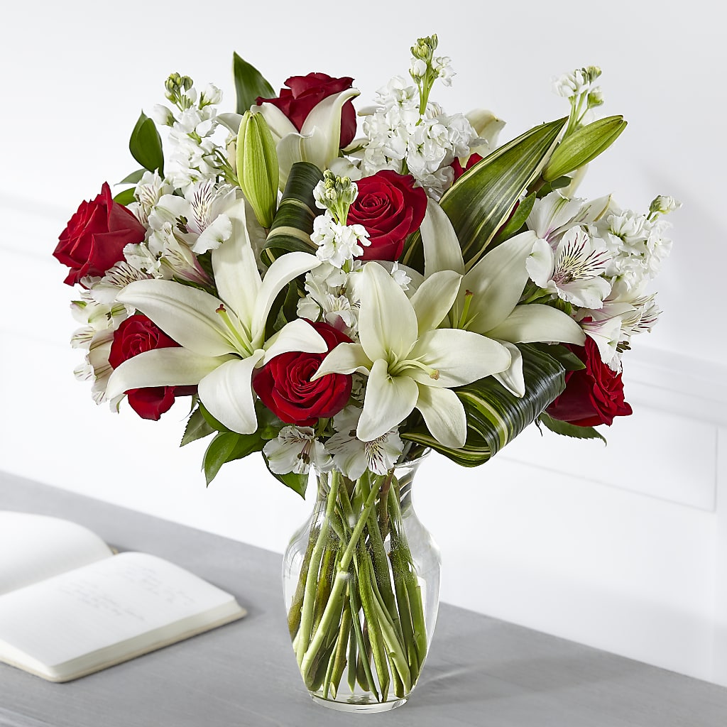Loving Respect Bouquet – Kay Penny Florist, Hamilton ON