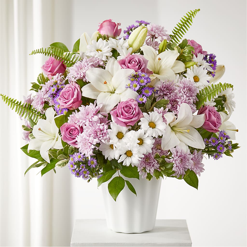 Warmest Thoughts Tabletop Basket – Kay Penny Florist, Hamilton ON