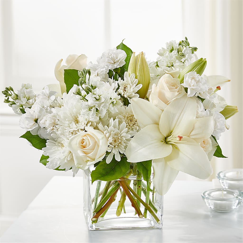 Gentle Breeze Bouquet – Kay Penny Florist, Hamilton ON