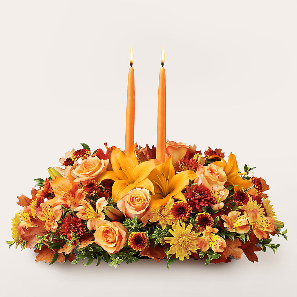 Traditions Centerpiece – Kay Penny Florist, Hamilton ON