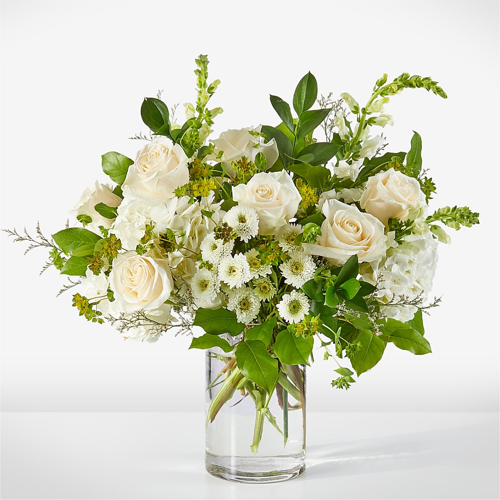 Hint of Vanilla Bouquet – Kay Penny Florist, Hamilton ON