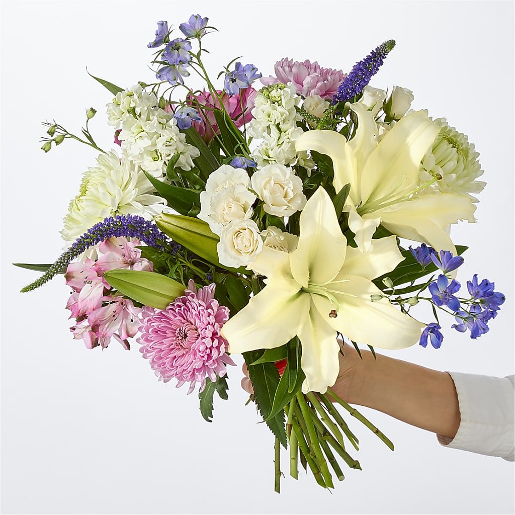 Winter Celebration Bouquet –  Kay Penny Florist, Hamilton ON