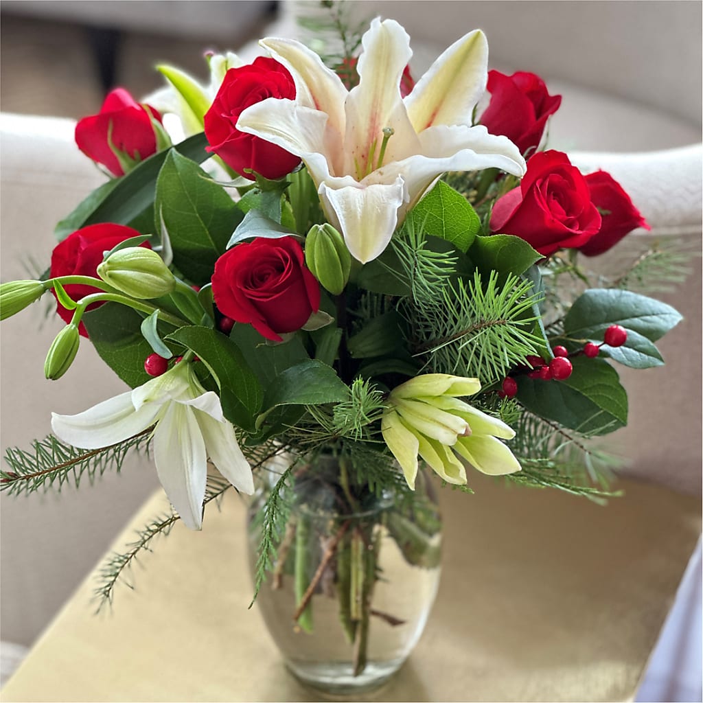 Sparkling Snowflakes Bouquet –  Kay Penny Florist, Hamilton ON