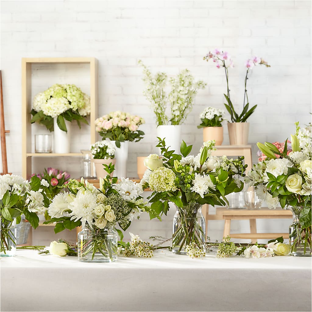 Classic Ivory – A Florist Original –  Kay Penny Florist, Hamilton ON